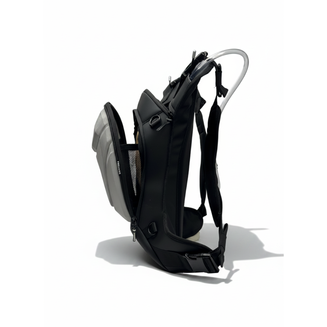 Flux 10L Backpack + 2L Hydration Bladder