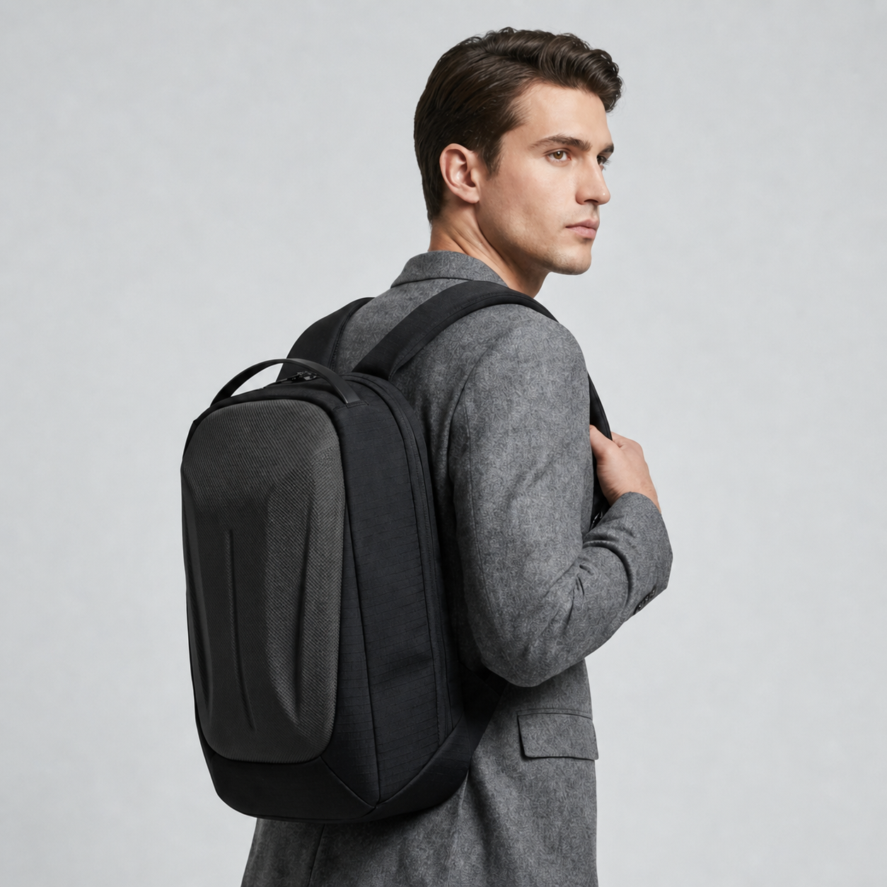 Switch Slingpack - Black (4)