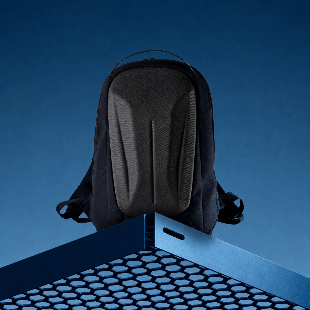 Switch Slingpack - Black (5)