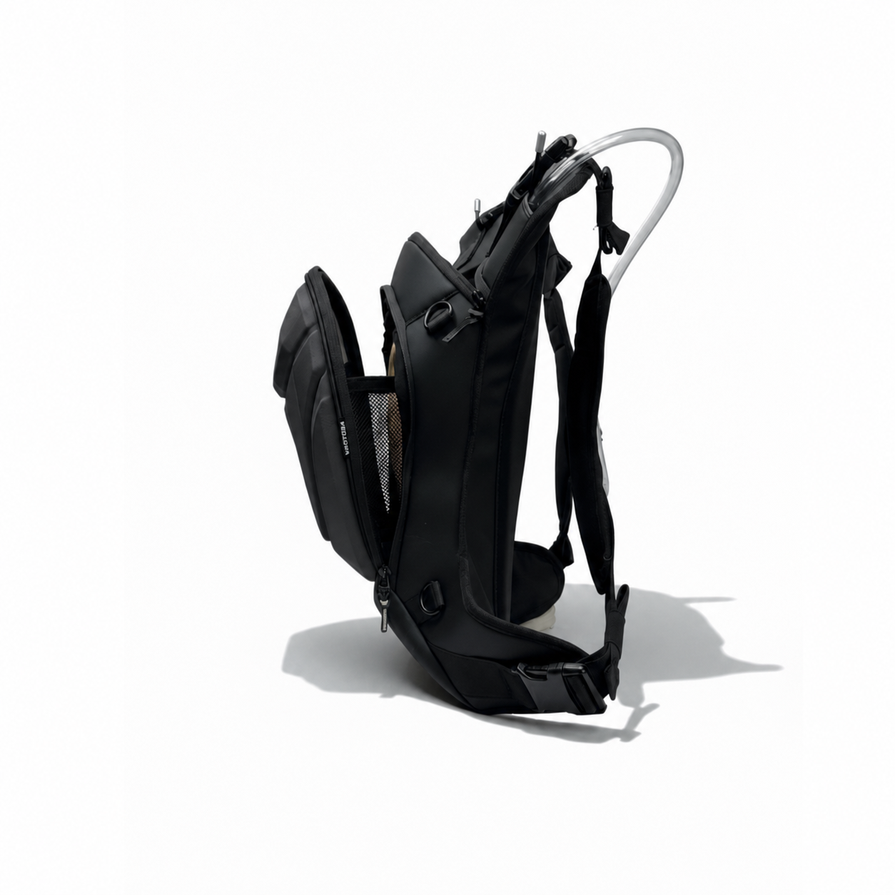 Flux 10L Backpack - Black (1)