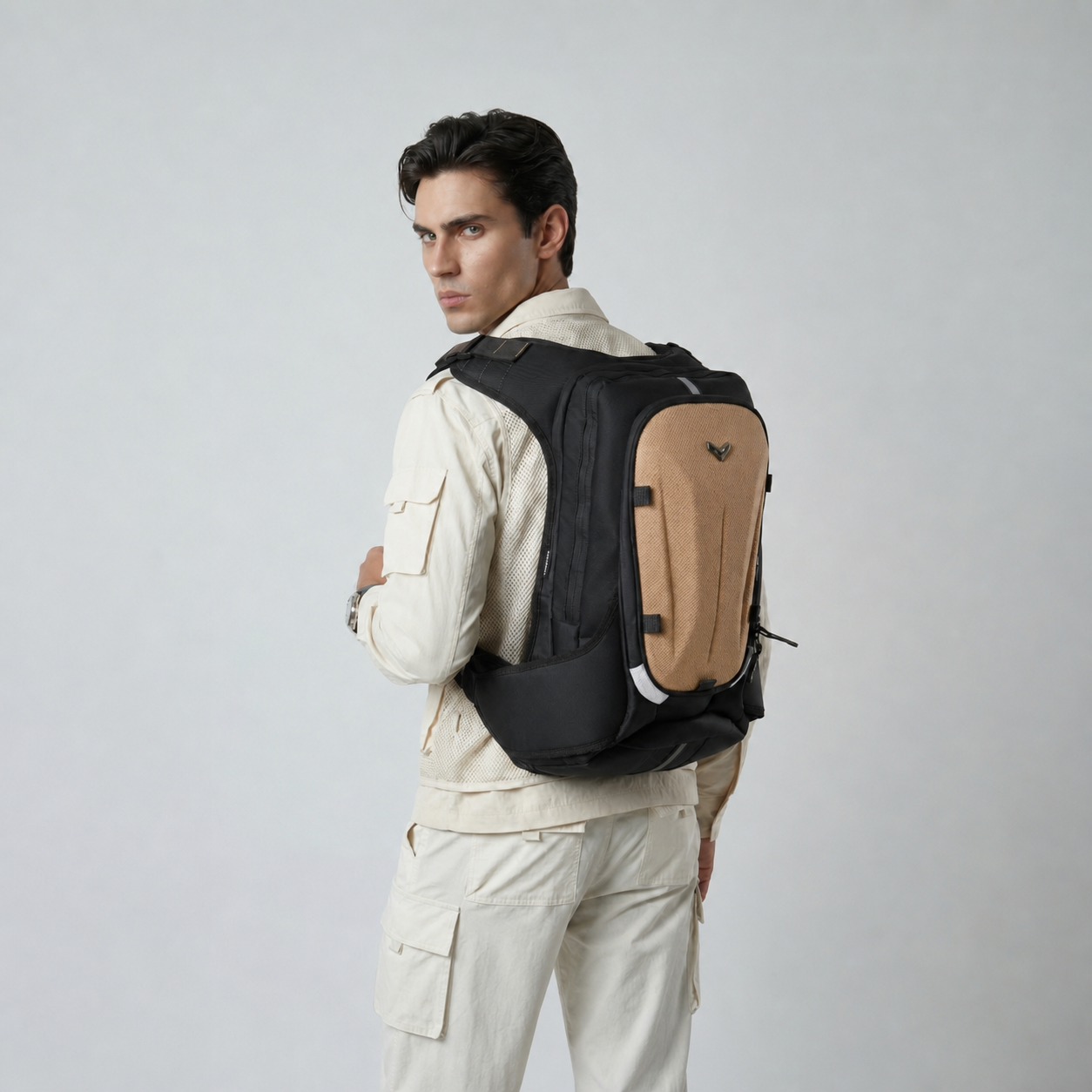 Prime Hydration Backpack 25L - Beige (4)